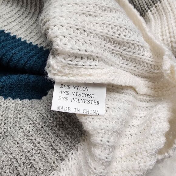 Amaryllis Striped Mock Neck Sweater Size S/M - Picture 8 of 9